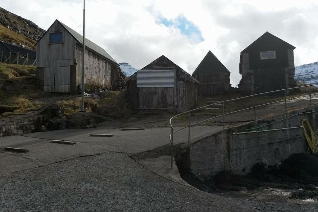 The Old Store Hellurnar Exterior photo