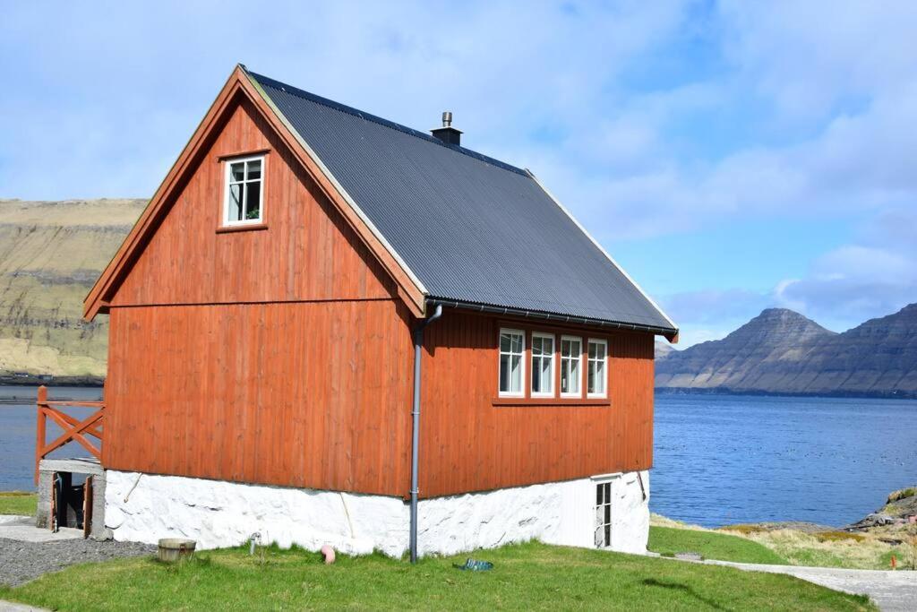 The Old Store Hellurnar Exterior photo